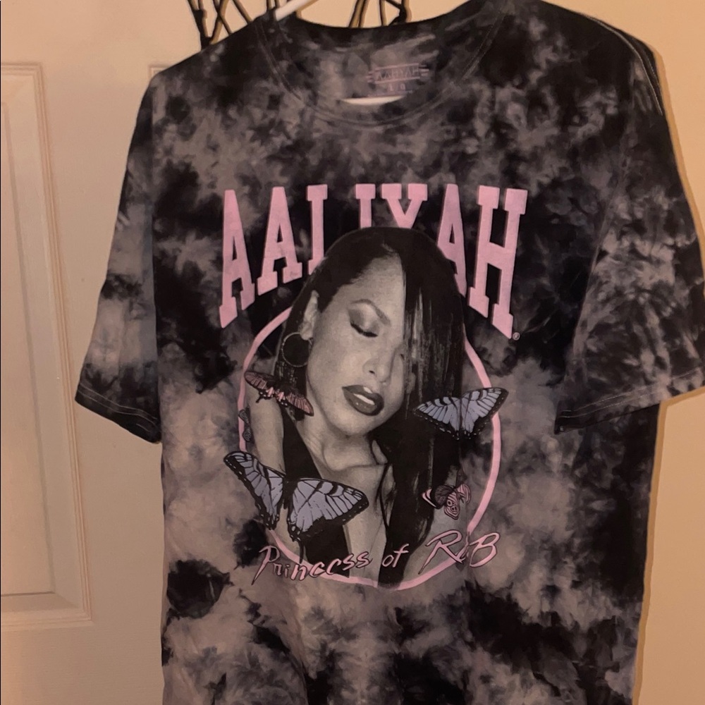 Graphic Tie-Dye Short Sleeve Tee